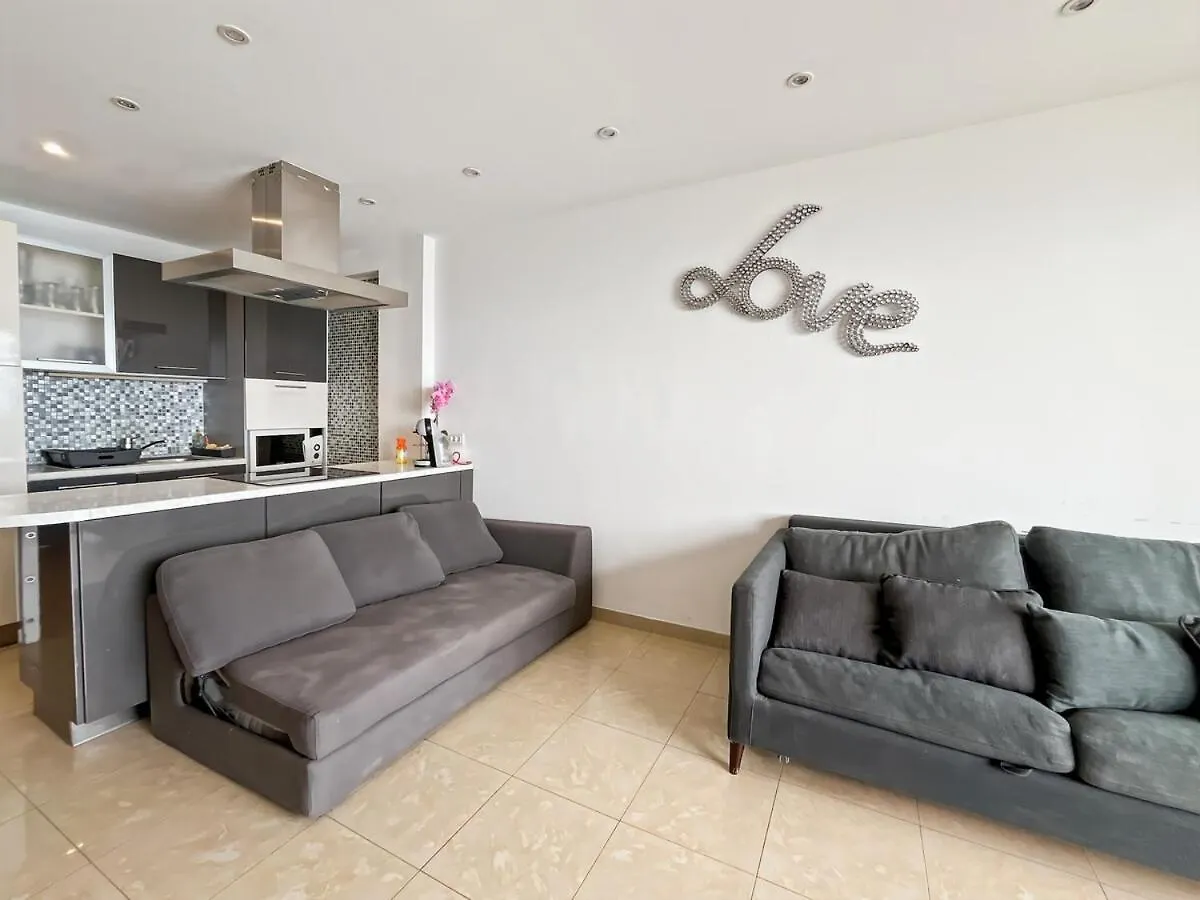 Apartment Studio Front De Mer Antibes
