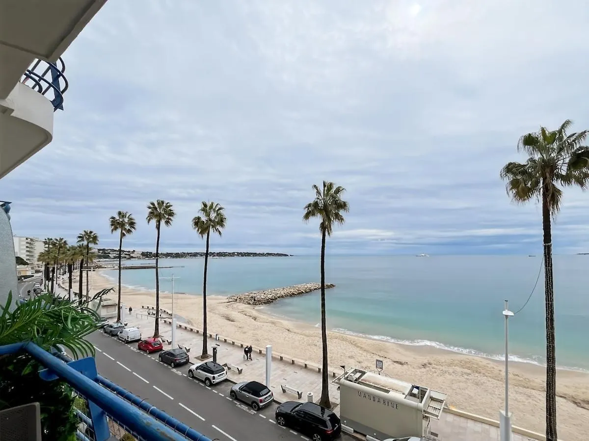 Studio Front De Mer Antibes